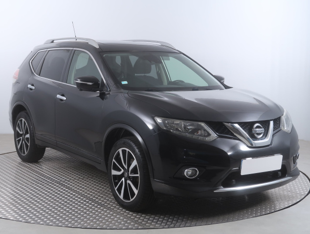 Nissan X-Trail 2015