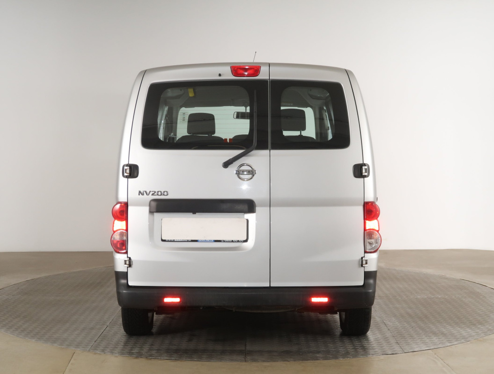 Nissan NV200