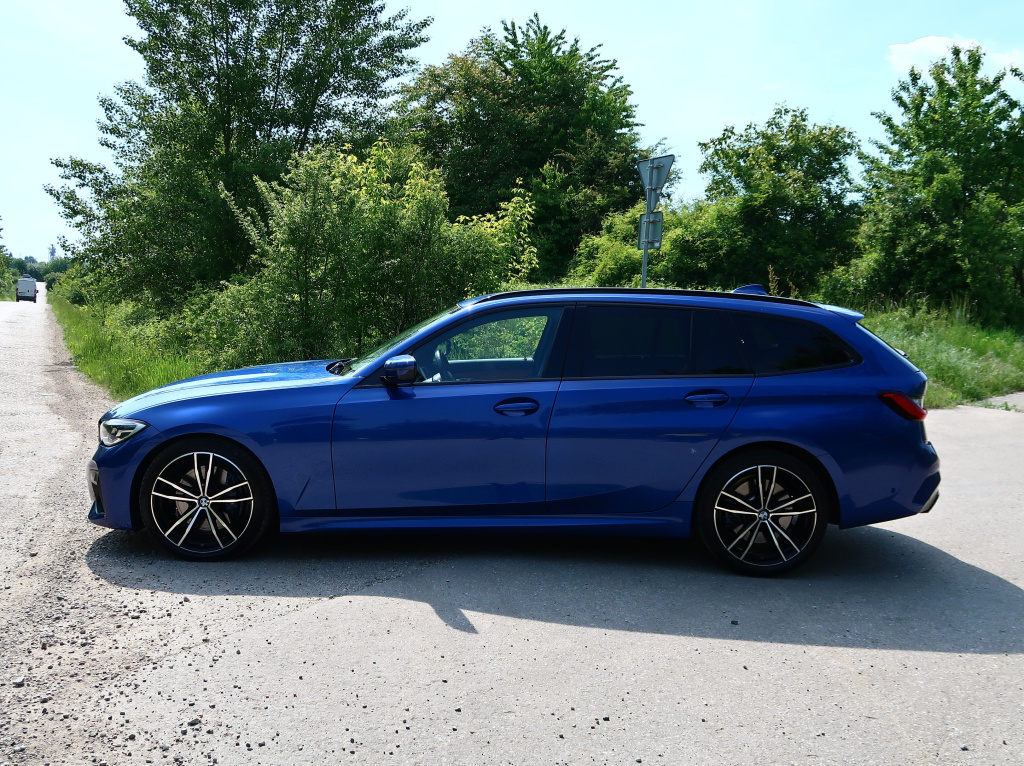 BMW 3