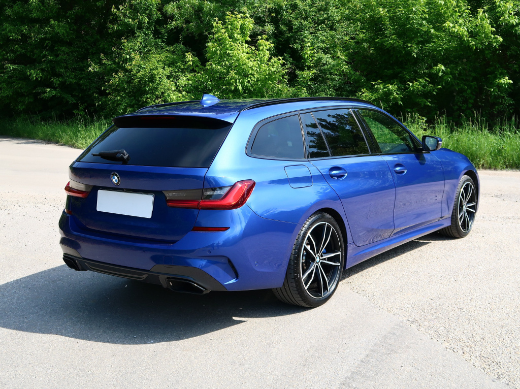 BMW 3
