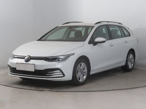 Volkswagen Golf - 2022