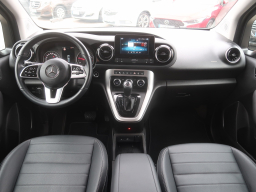 Mercedes-Benz T