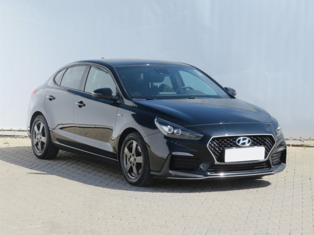 Hyundai i30 Fastback 2019