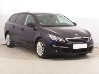 Peugeot 308, 2015