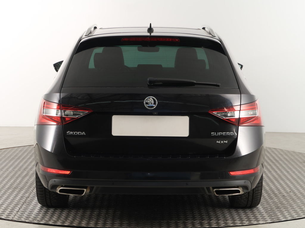 Škoda Superb