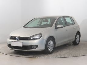 Volkswagen Golf - 2010
