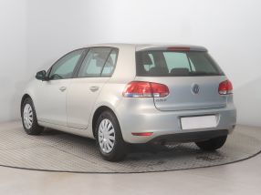 Volkswagen Golf - 2010
