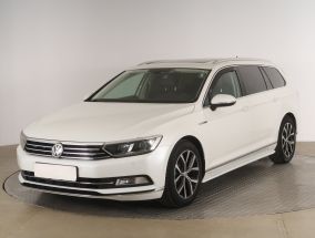 Volkswagen Passat - 2015
