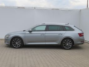 Skoda Superb - 2016