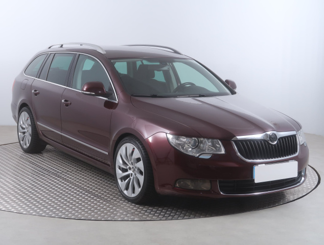 Škoda Superb 2010