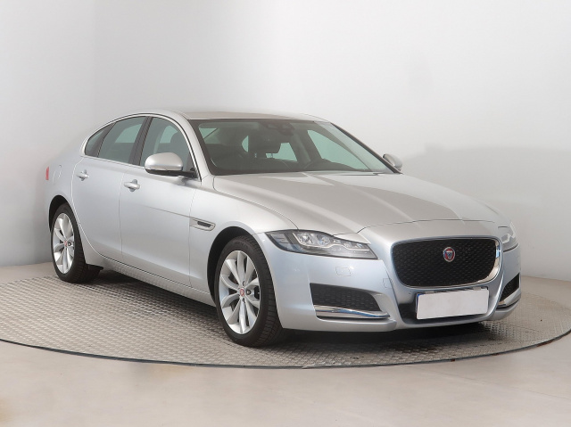 Jaguar XF 2018
