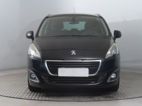 Peugeot 5008 - 2015