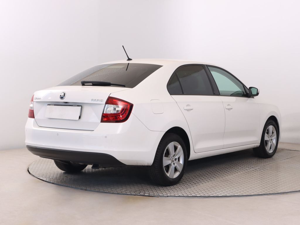 Škoda Rapid