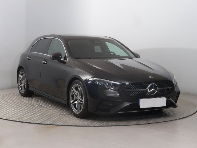 Mercedes-Benz A 180, 2023