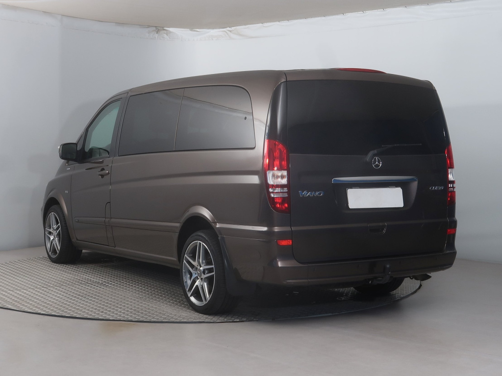 Mercedes-Benz Viano