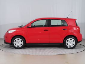 Toyota Urban Cruiser - 2010