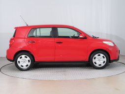 Toyota Urban Cruiser 2010