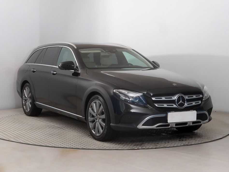 Mercedes-Benz E - 2018