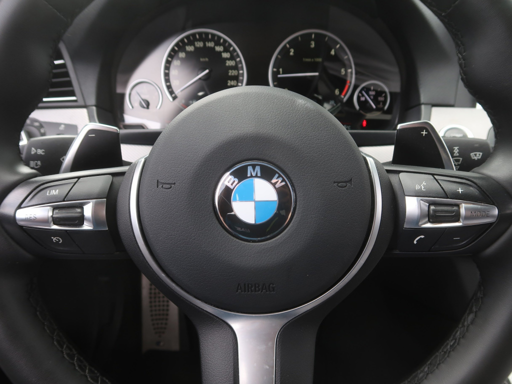 BMW 5