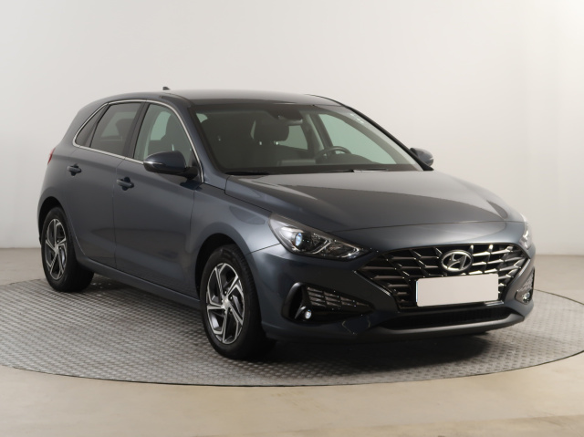 Hyundai i30 2022