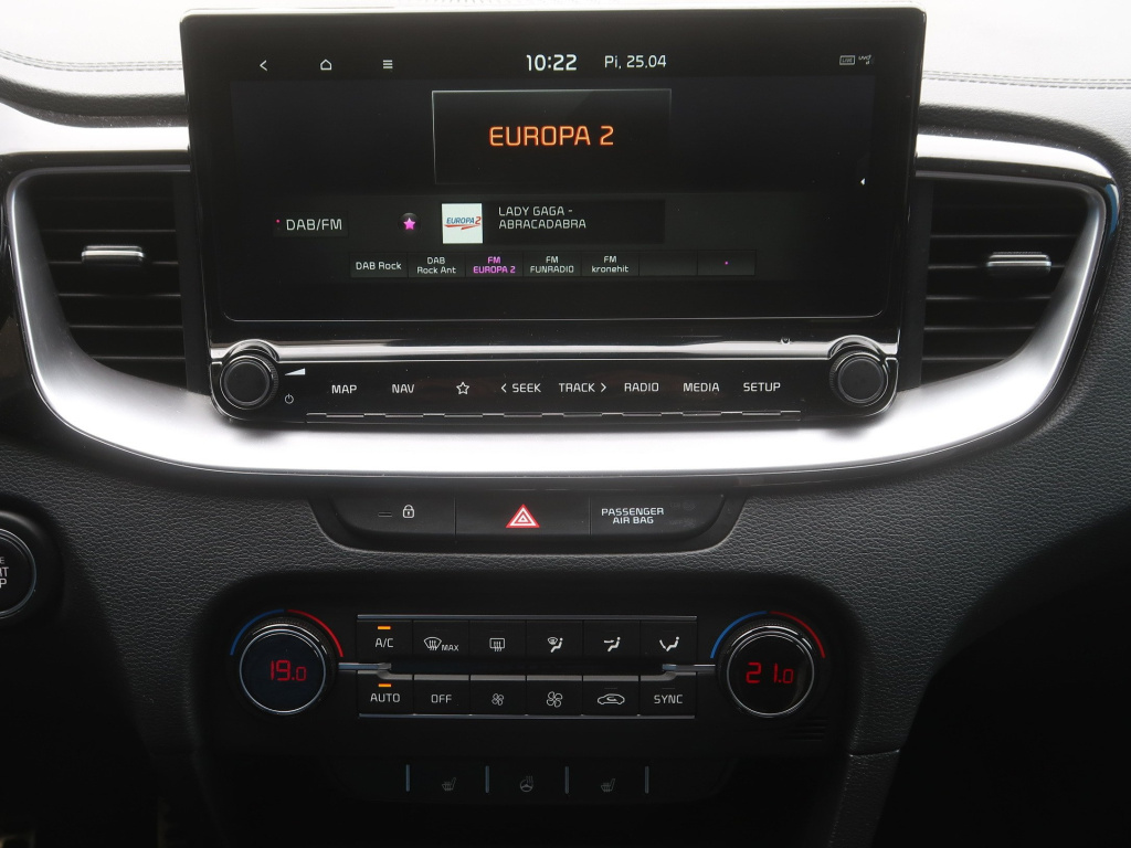 Kia ProCeed