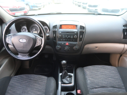 Kia ProCeed 2008
