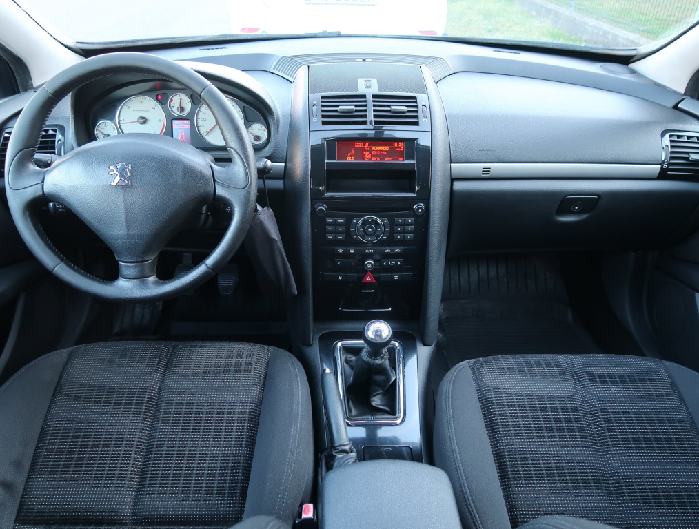 Peugeot 407