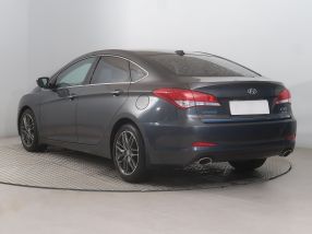 Hyundai i40 - 2012