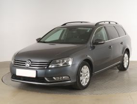 Volkswagen Passat - 2012