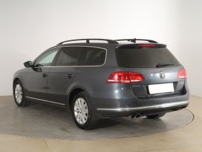 Volkswagen Passat - 2012
