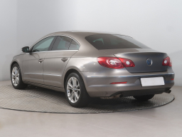 Volkswagen Passat CC 2010