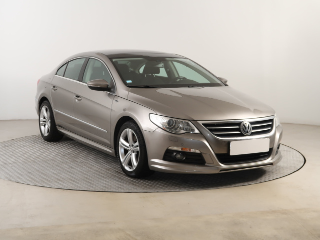 Volkswagen Passat CC, 2011