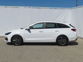 Hyundai i30 - 2022