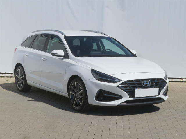 Hyundai i30 2022