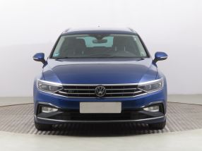 Volkswagen Passat - 2020