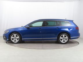 Volkswagen Passat - 2020