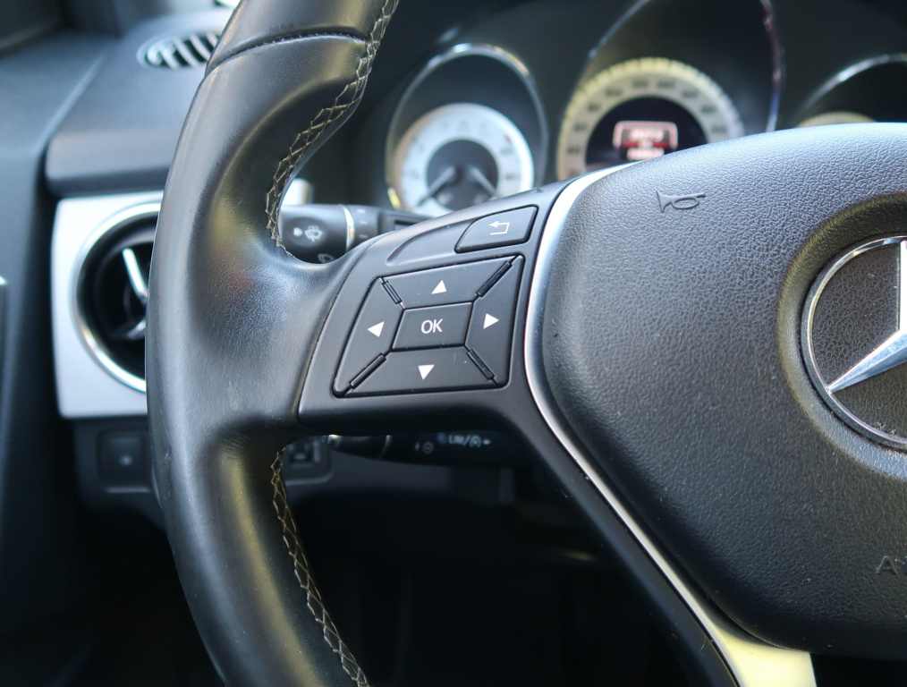 Mercedes-Benz GLK
