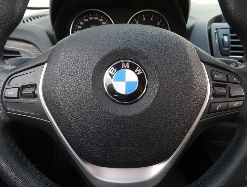 BMW 1