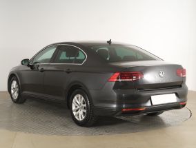 Volkswagen Passat - 2020