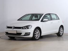 Volkswagen Golf - 2015