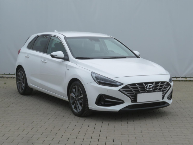 Hyundai i30 2022