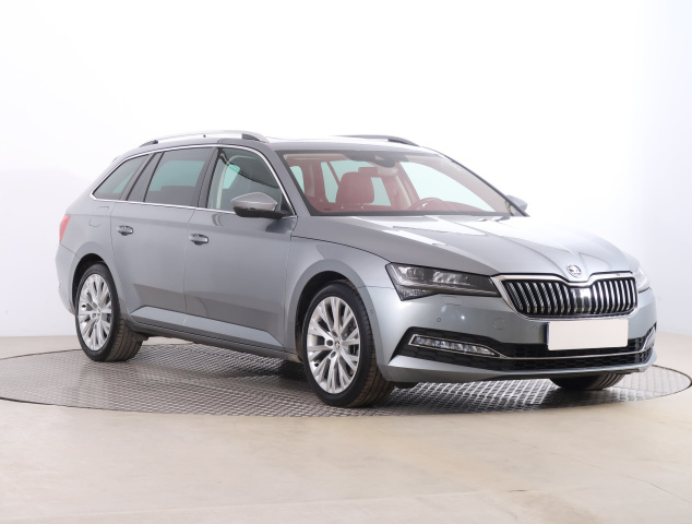 Škoda Superb 2021
