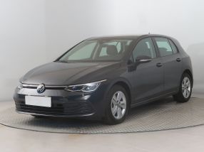 Volkswagen Golf - 2021