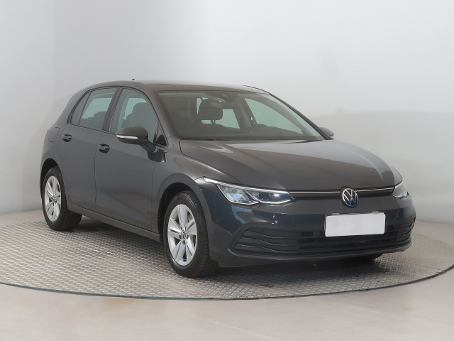 Volkswagen Golf 2021