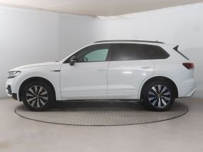 Volkswagen Touareg - 2021