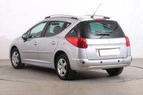 Peugeot 207 - 2011