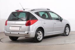 Peugeot 207 2011