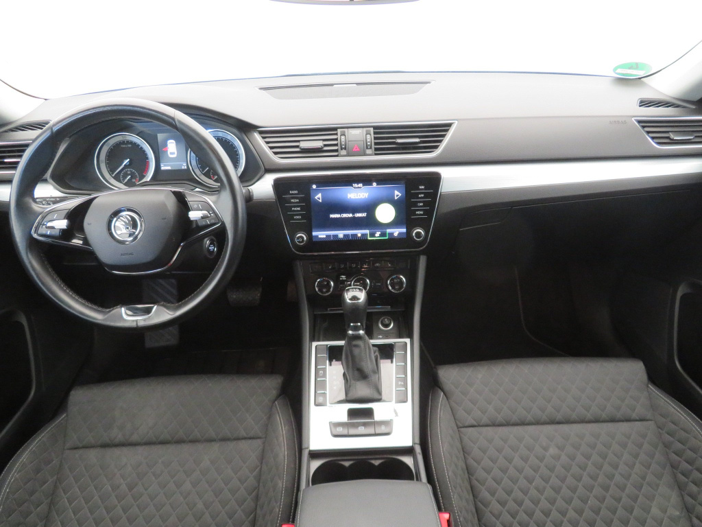 Škoda Superb