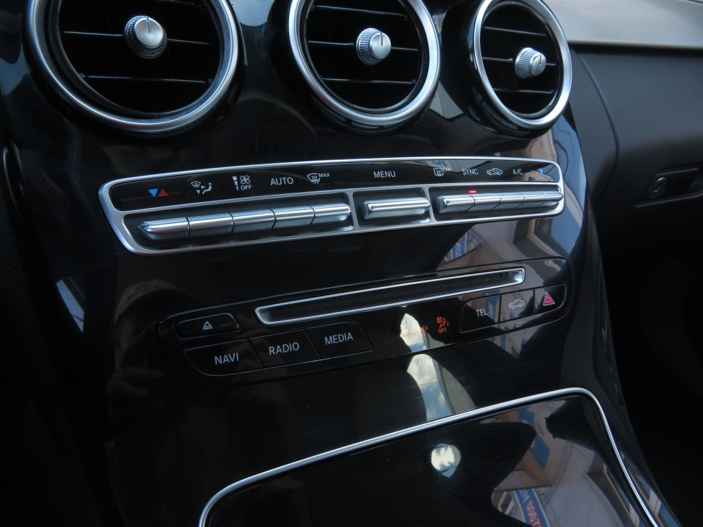 Mercedes-Benz C