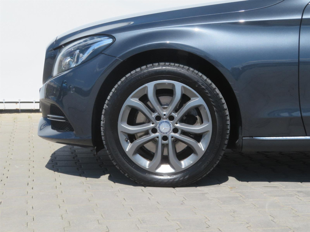 Mercedes-Benz C
